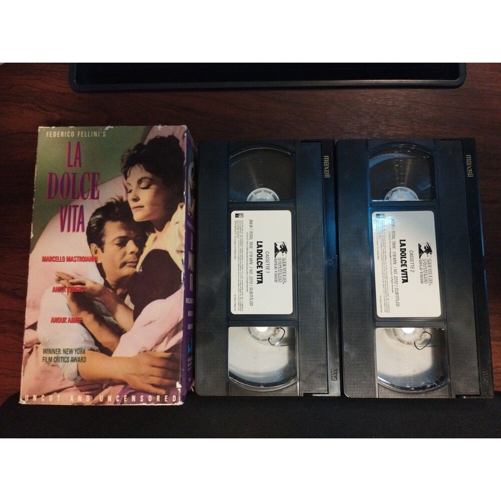 La Dolce Vita Federico Fellini VHS 1989 2 Tape Set Uncut Uncensored Black &White